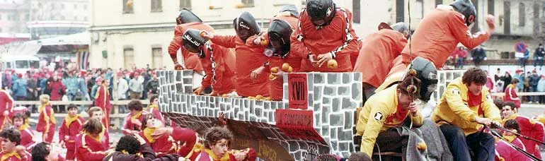 Gli Scacchi durante la Battaglia delle Arance